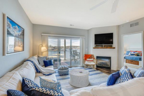 Dine Al Fresco on Balcony Osage Beach Condo!